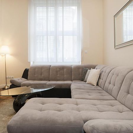 Anna Apartment Budapest Bagian luar foto