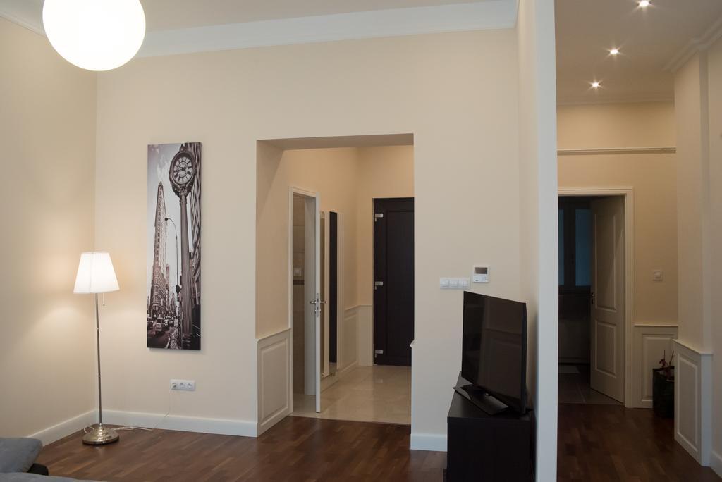 Anna Apartment Budapest Bagian luar foto